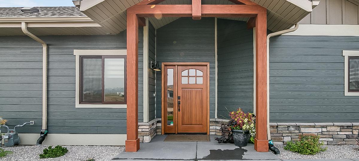 Beautiful wooden entry door Beautiful wooden entry door